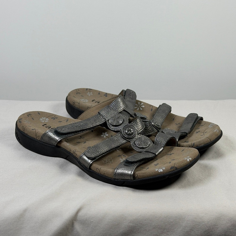 Taos My Dear Pewter Metallic Leather Medallion Slide Sandals Womens 8 EU 39